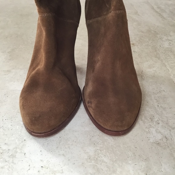 MICHAEL Michael Kors Vintage Slouchy Suede Knee-High Boots - Picture 4 of 8